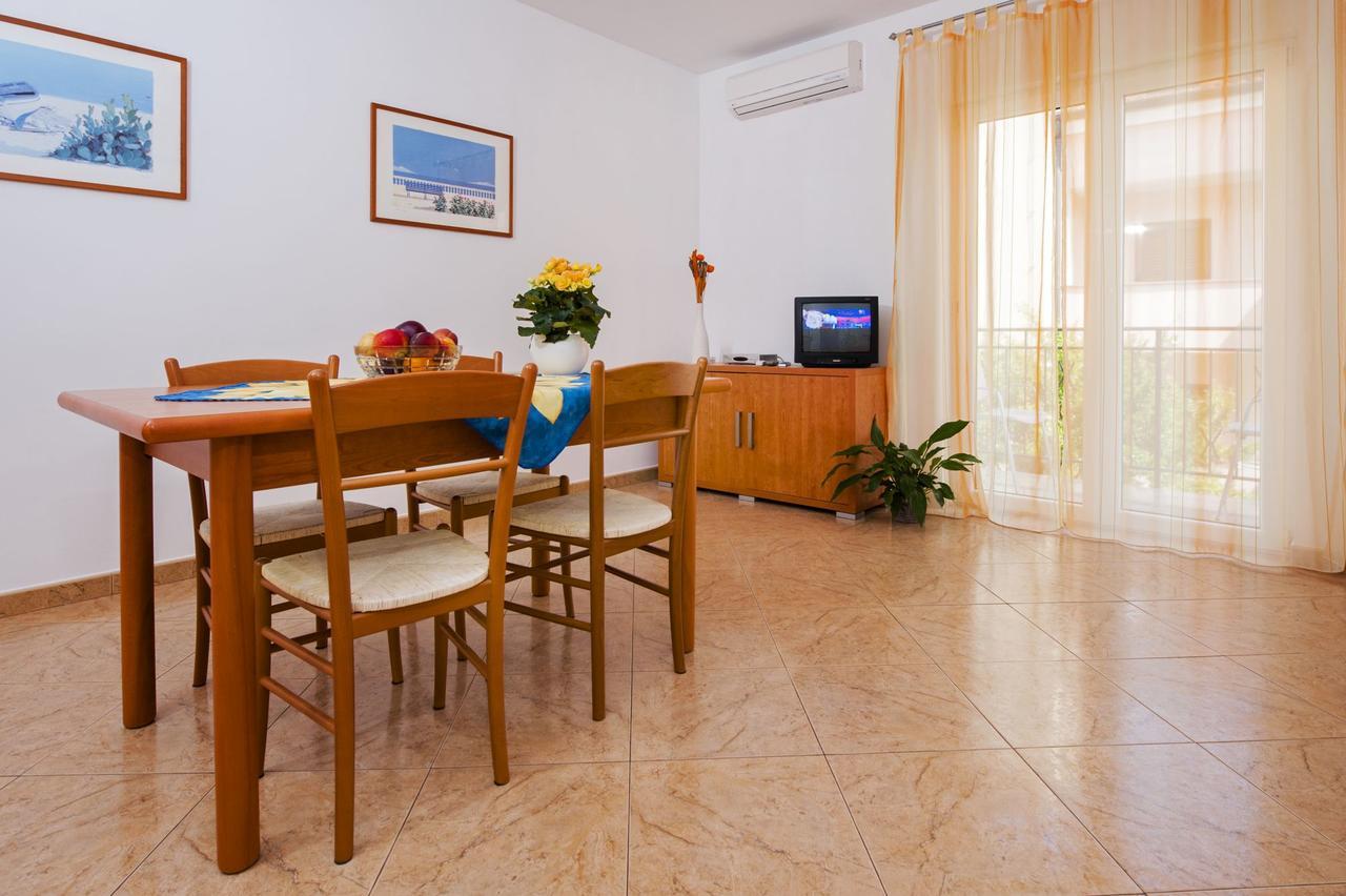 Apartments Bella Rovinj Ngoại thất bức ảnh