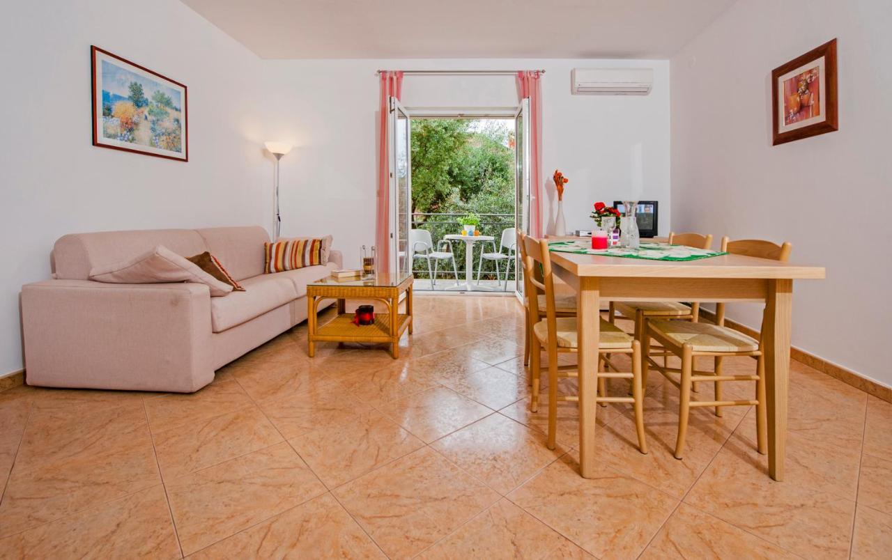 Apartments Bella Rovinj Ngoại thất bức ảnh