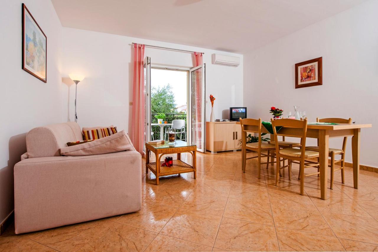 Apartments Bella Rovinj Ngoại thất bức ảnh